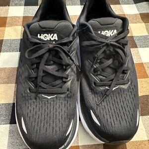 Hoka Clifton 8 running shoe